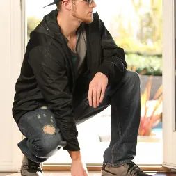 Flexx Boola in 'Next Door Studios' Flexx Boola (Thumbnail 1)