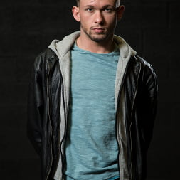 Gabriel Cross in 'Next Door Studios' Warehouse Packin (Thumbnail 1)