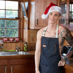 Gunner in 'Next Door Studios' Gingerbread Bounce (Thumbnail 5)