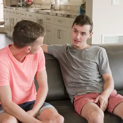 Ian Oakley in 'Next Door Studios' Cake Pop (Thumbnail 2)