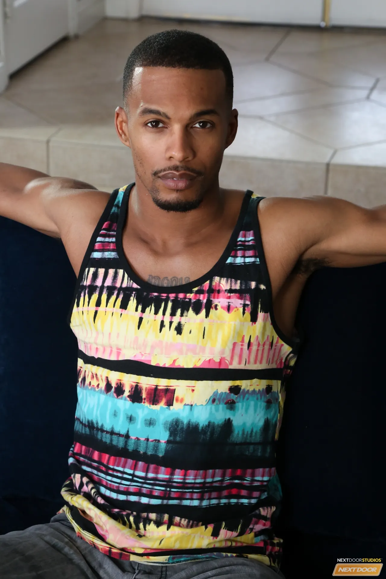 Next Door Studios 'Helping Hand' starring Jacen Zhu (Photo 1)