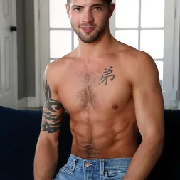 Jacen Zhu in 'Next Door Studios' Helping Hand (Thumbnail 24)