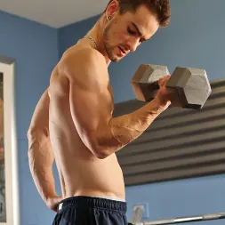 Jacob Bennett in 'Next Door Studios' Jacob Bennett (Thumbnail 10)