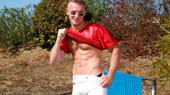 Jake Karhoff in 'Battle Buddies'