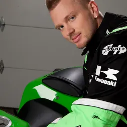 James Huntsman in 'Next Door Studios' James Huntsman (Thumbnail 1)