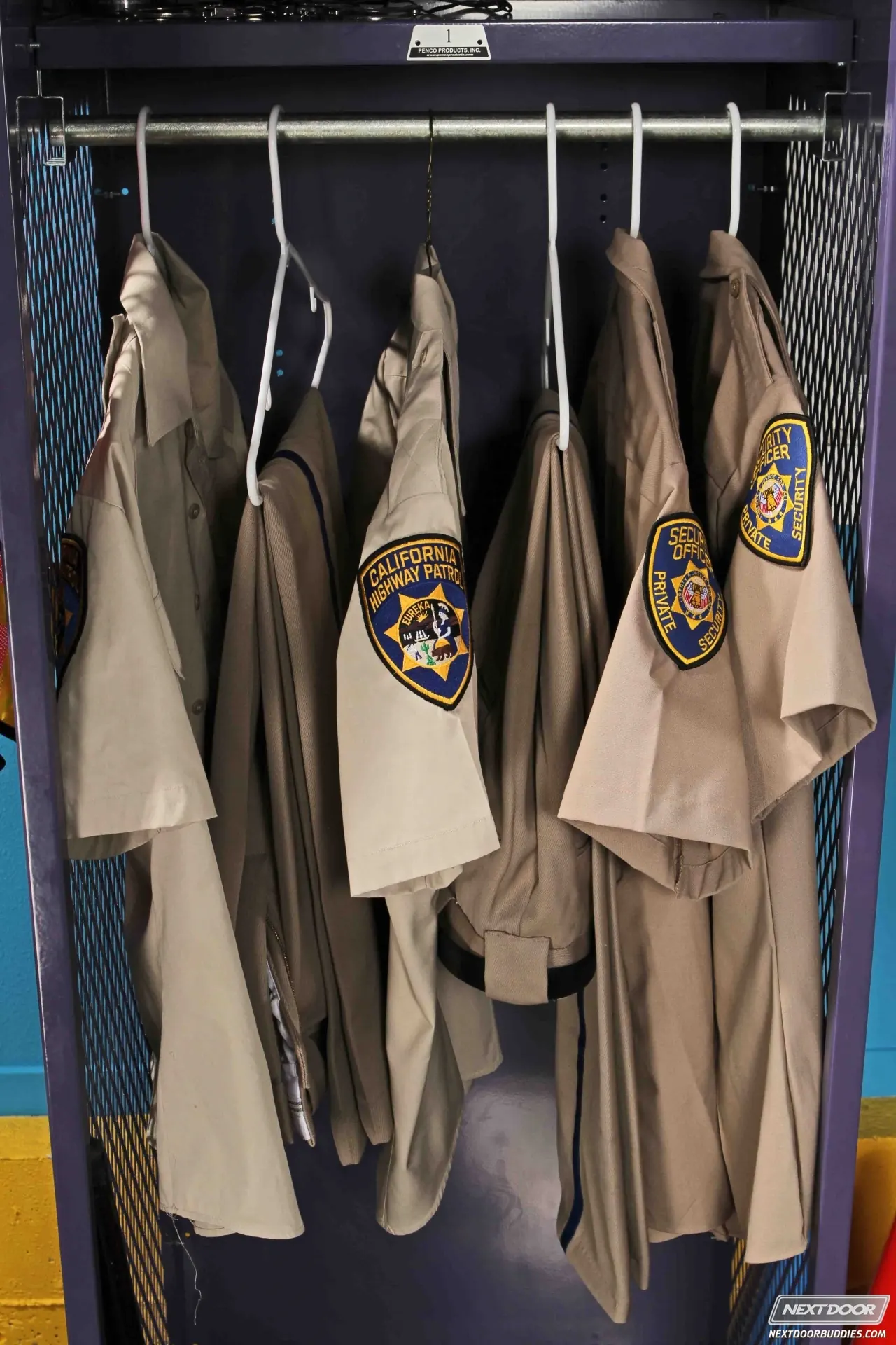 Next Door Studios 'Naked Guns' starring James Huntsman (Photo 1)