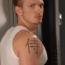 James Huntsman in 'Next Door Studios' Sneak Sesh (Thumbnail 1)