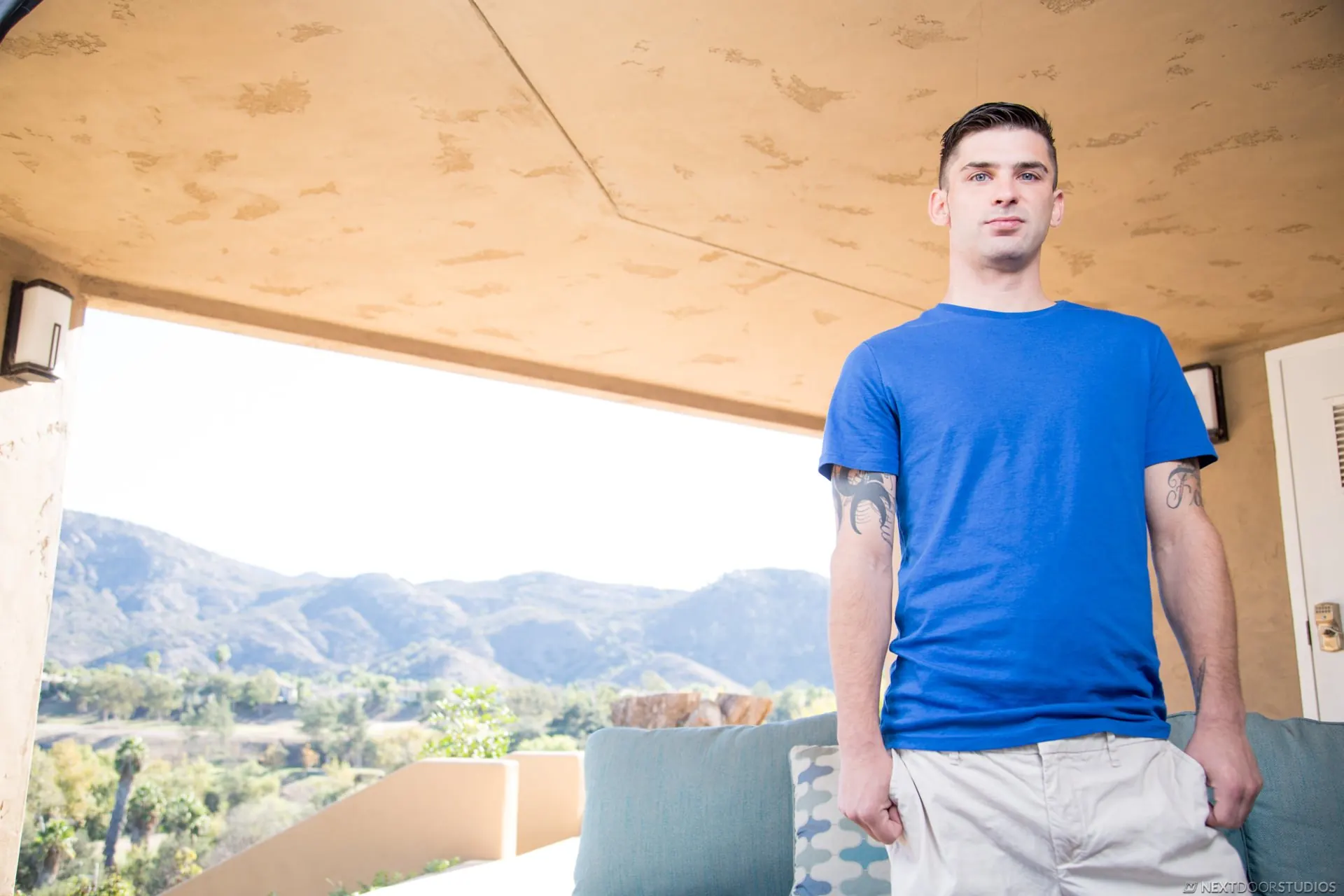 Next Door Studios 'James Sinner' starring James Sinner (Photo 3)