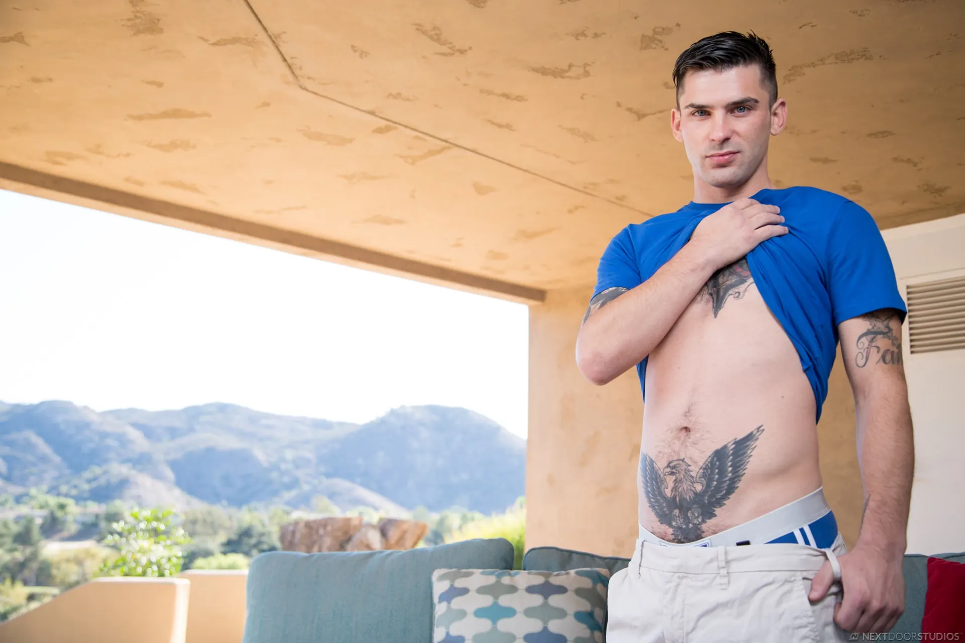 Next Door Studios 'James Sinner' starring James Sinner (Photo 4)