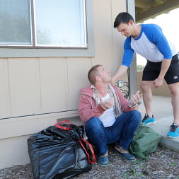 Jason Maddox in 'Next Door Studios' Right to Squatting (Thumbnail 5)