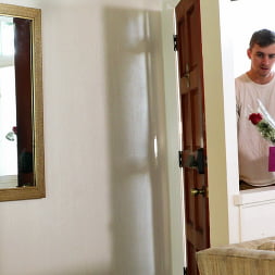 Jeremy Spreadums in 'Next Door Studios' Nice Lift (Thumbnail 22)