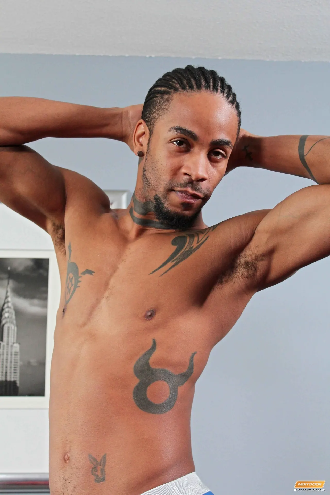 Next Door Studios 'Jin Powers' starring Jin Powers (Photo 6)