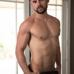 Johnny Hill in 'Next Door Studios' Ex-tra Helping (Thumbnail 6)