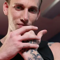 Johnny Smash in 'Next Door Studios' Johnny Smash (Thumbnail 4)