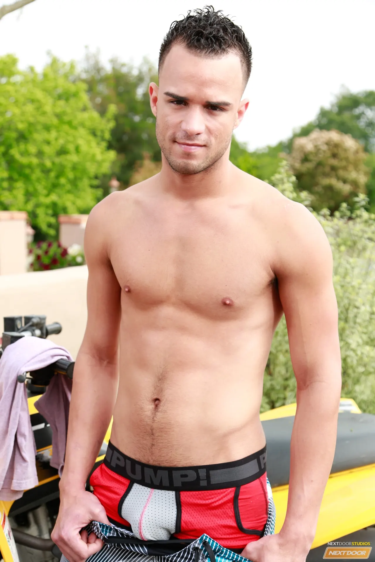 Next Door Studios 'Handy Step Brother' starring Johnny Torque (Photo 4)