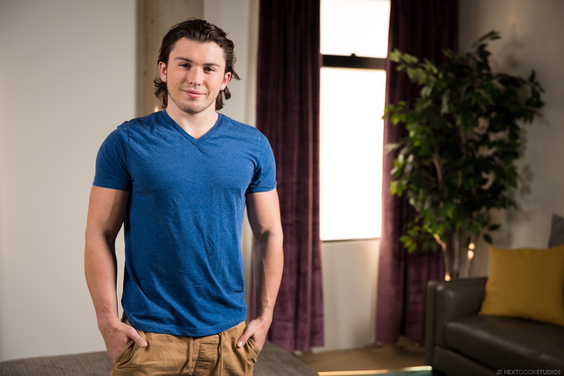 Jonah Cain in 'Next Door Studios' Jonah Cain (Thumbnail 4)