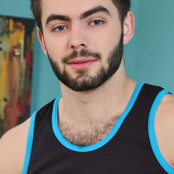 Josh Long in 'Next Door Studios' Josh Long (Thumbnail 4)