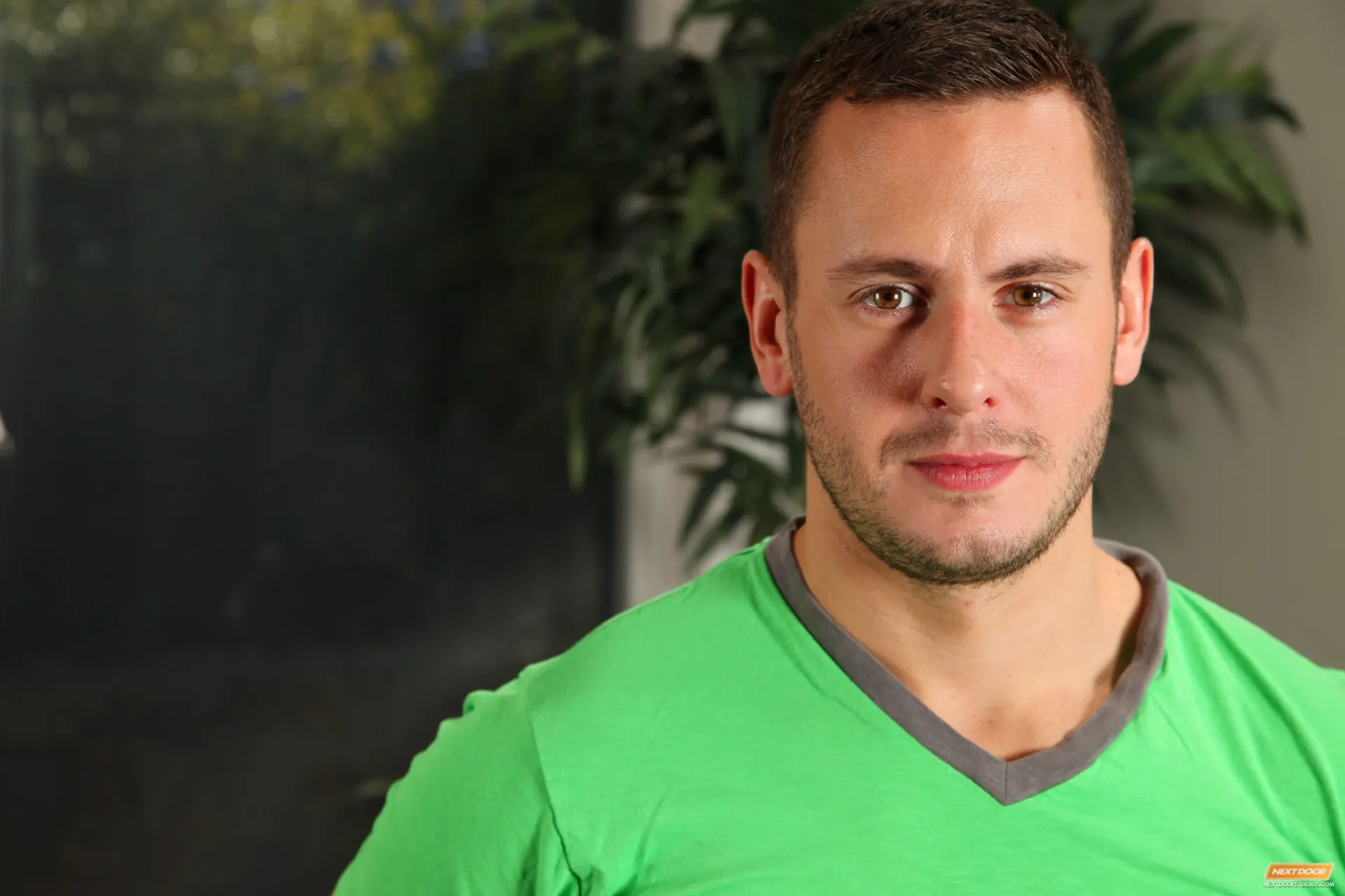 Julian Smiles in 'Repo Men' from 'Next Door Studios' (Photo 1) Next Door Studios 'Repo Men' starring Julian Smiles (Photo 1)