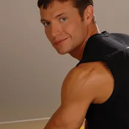 Kevin Crows in 'Next Door Studios' Kevin Crows (Thumbnail 2)