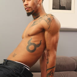 Kiern Duecan in 'Next Door Studios' Best Men (Thumbnail 14)