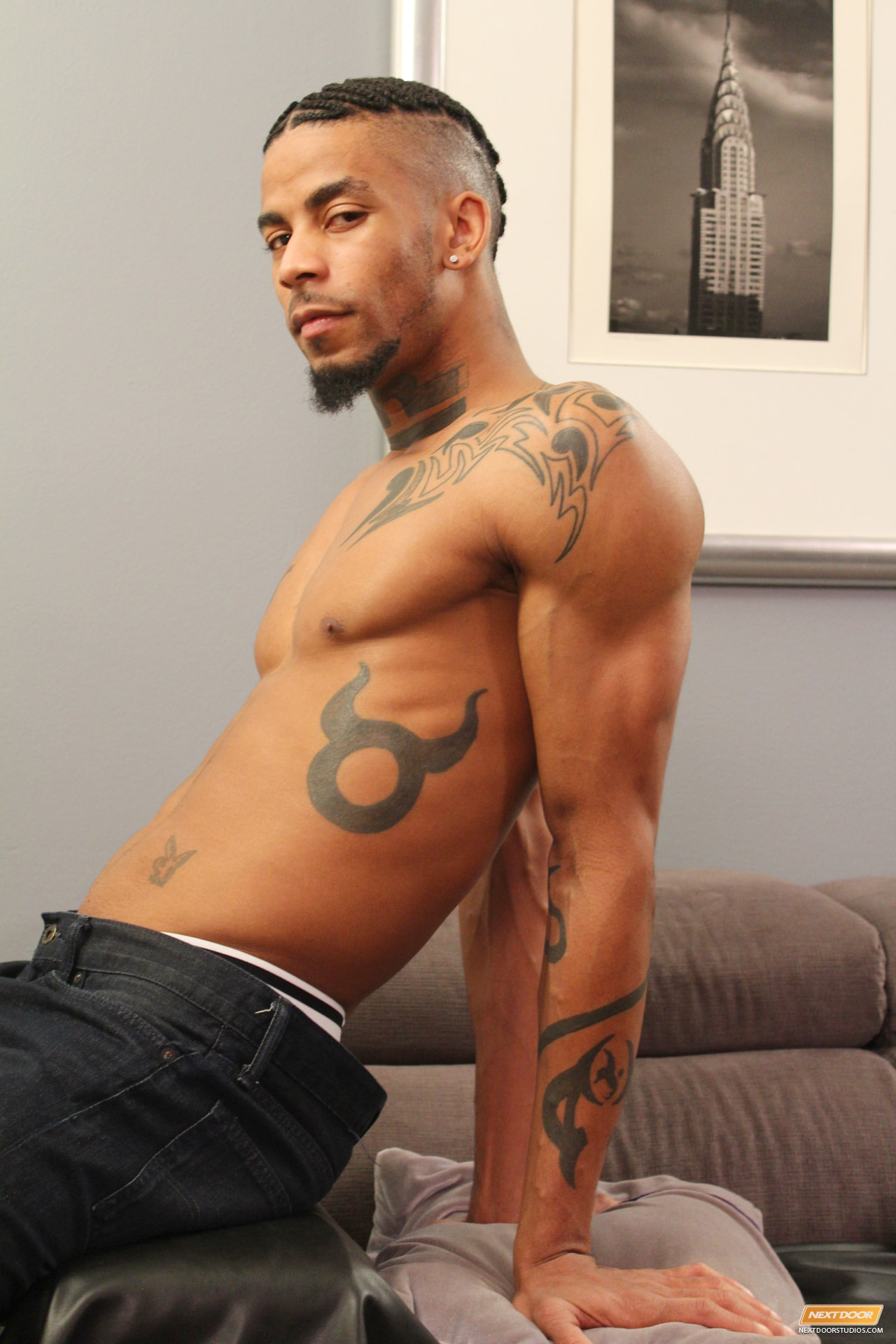 Kiern Duecan in 'Next Door Studios' Best Men (Thumbnail 14)