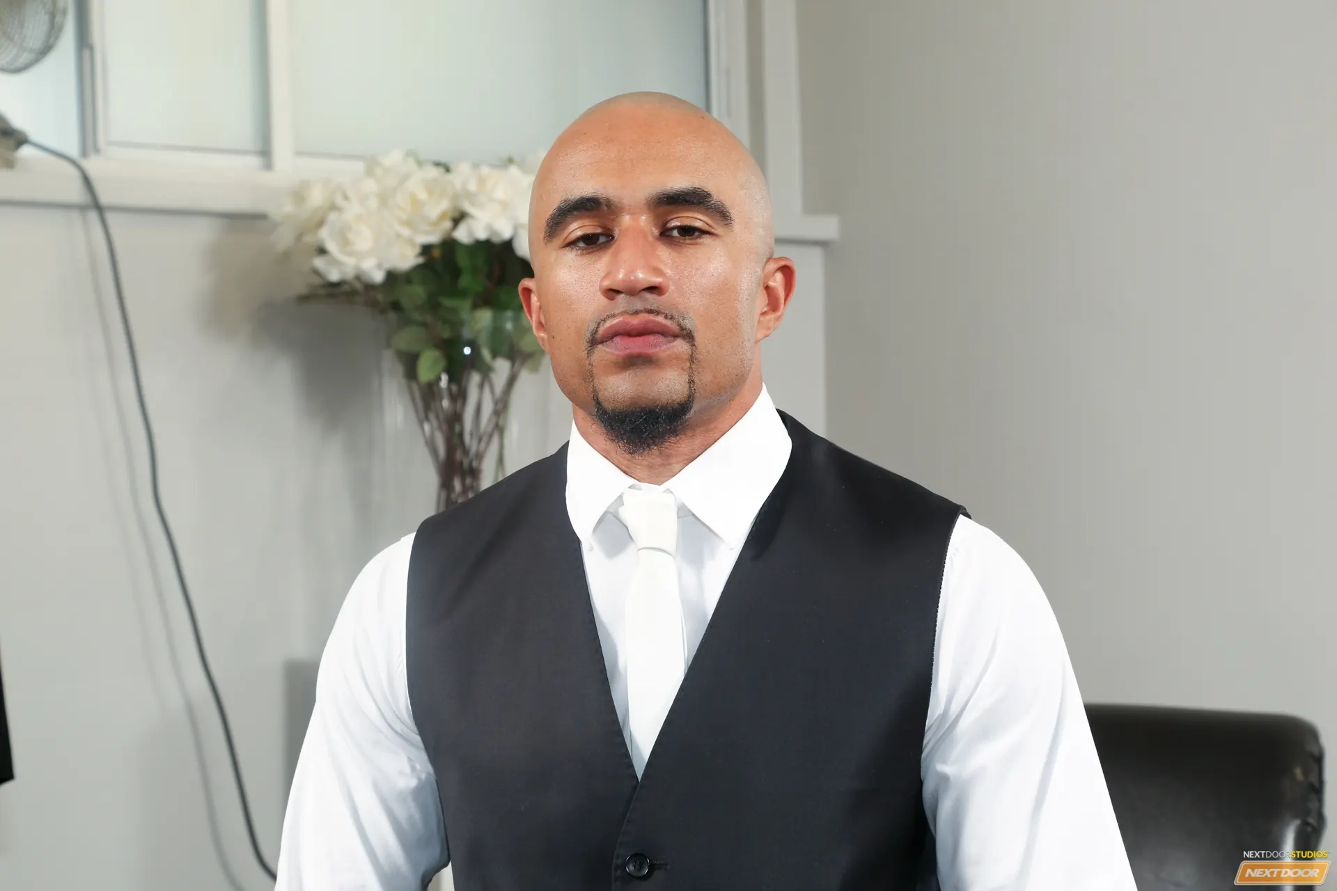 Next Door Studios 'King Noire' starring King Noire (Photo 1)