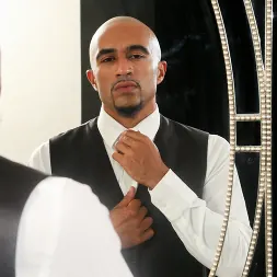 King Noire in 'Next Door Studios' King Noire (Thumbnail 4)