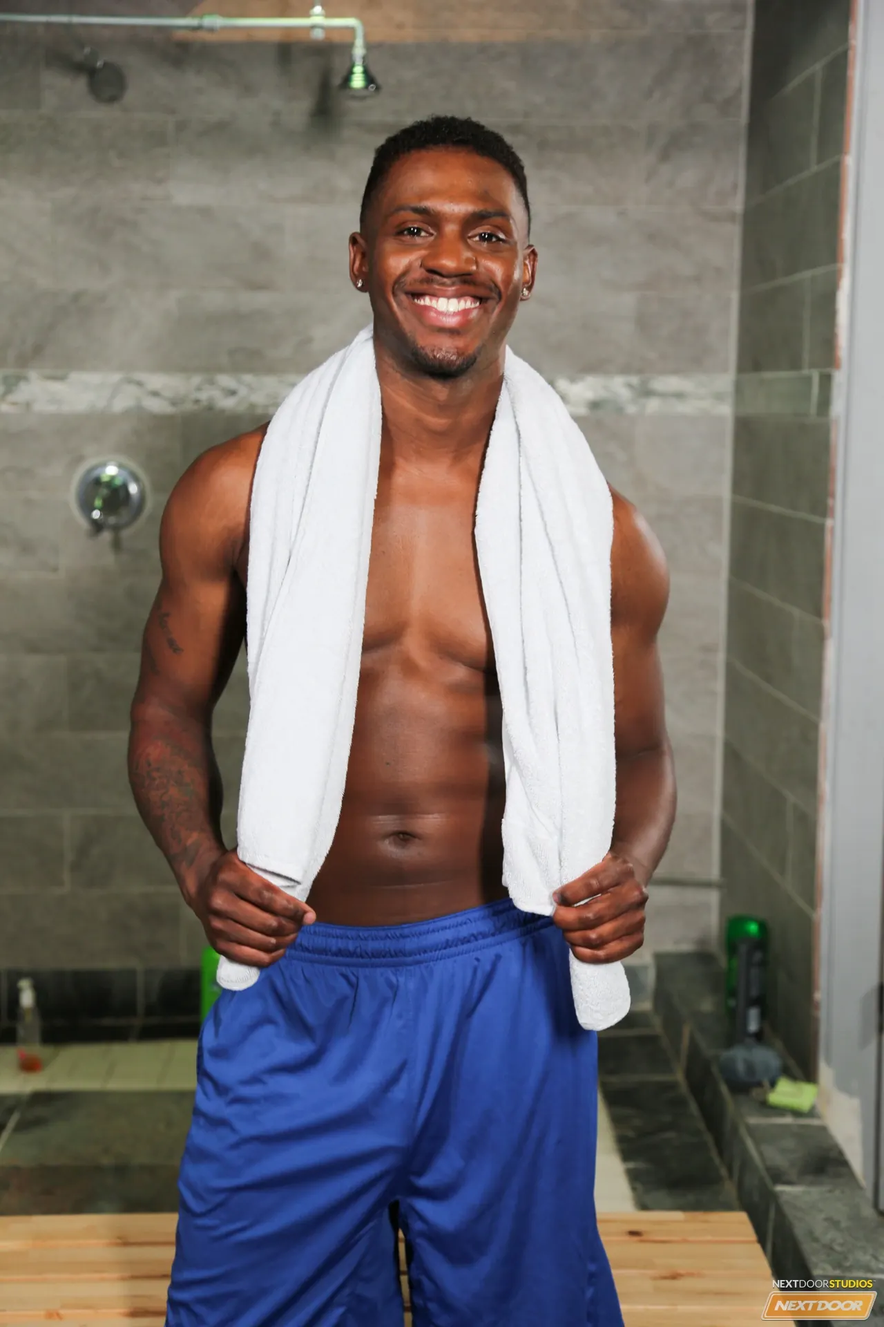 Krave Moore in 'Men's Shower' from 'Next Door Studios' (Photo 12) Next Door Studios 'Men's Shower' starring Krave Moore (Photo 12)