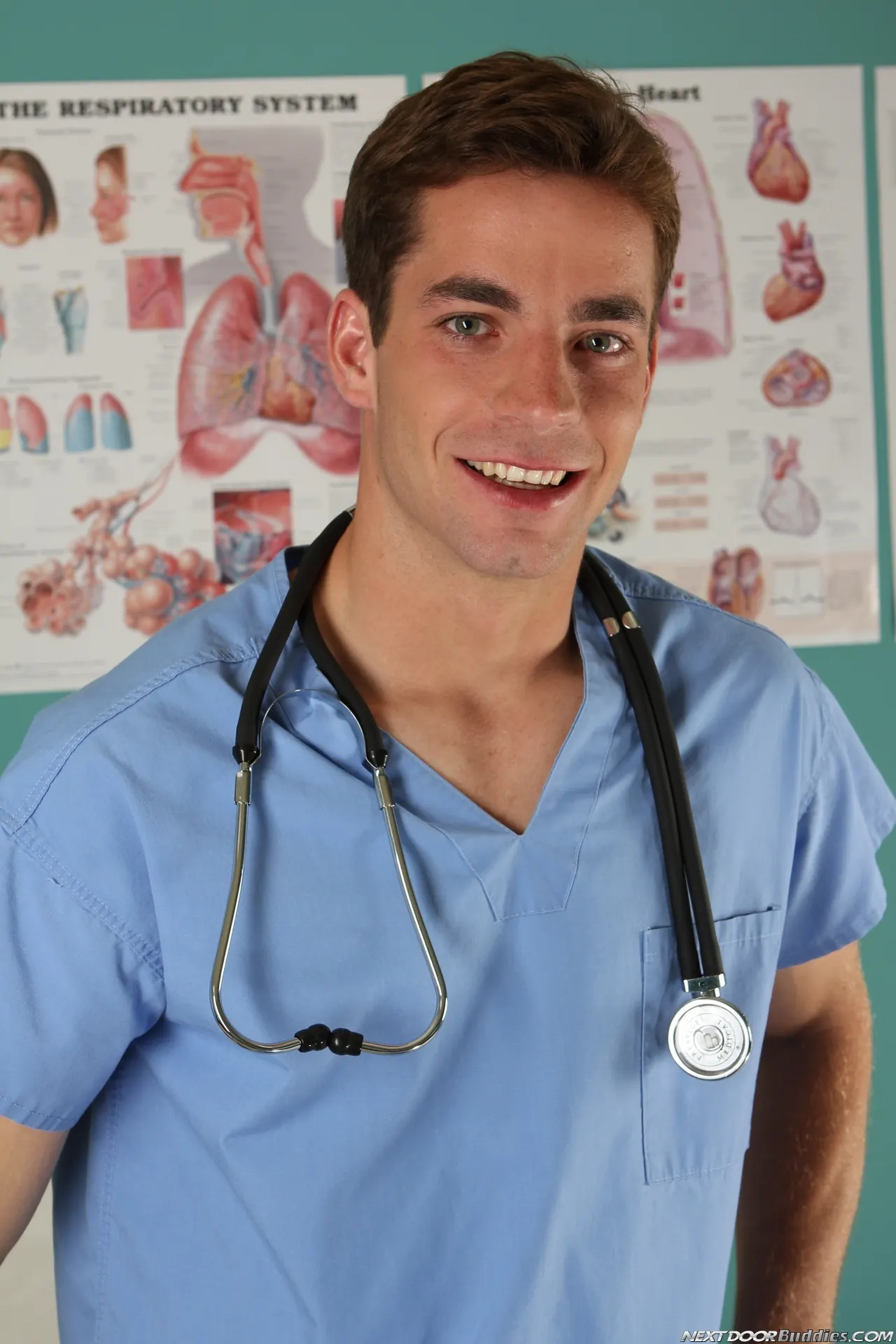 Lance Alexander in 'Doctor Knows Best' from 'Next Door Studios' (Photo 16) Next Door Studios 'Doctor Knows Best' starring Lance Alexander (Photo 16)