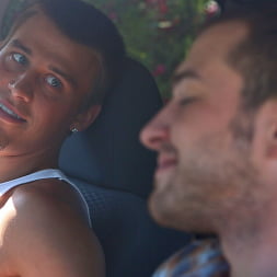 Liam Magnuson in 'Next Door Studios' Gimme Five (Thumbnail 1)