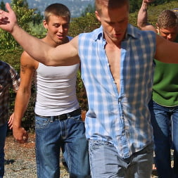 Liam Magnuson in 'Next Door Studios' Gimme Five (Thumbnail 5)