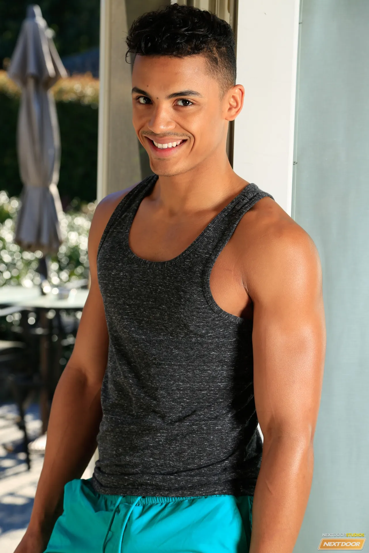 Next Door Studios 'The Exhibitionist' starring Lucas Knight (Photo 1)