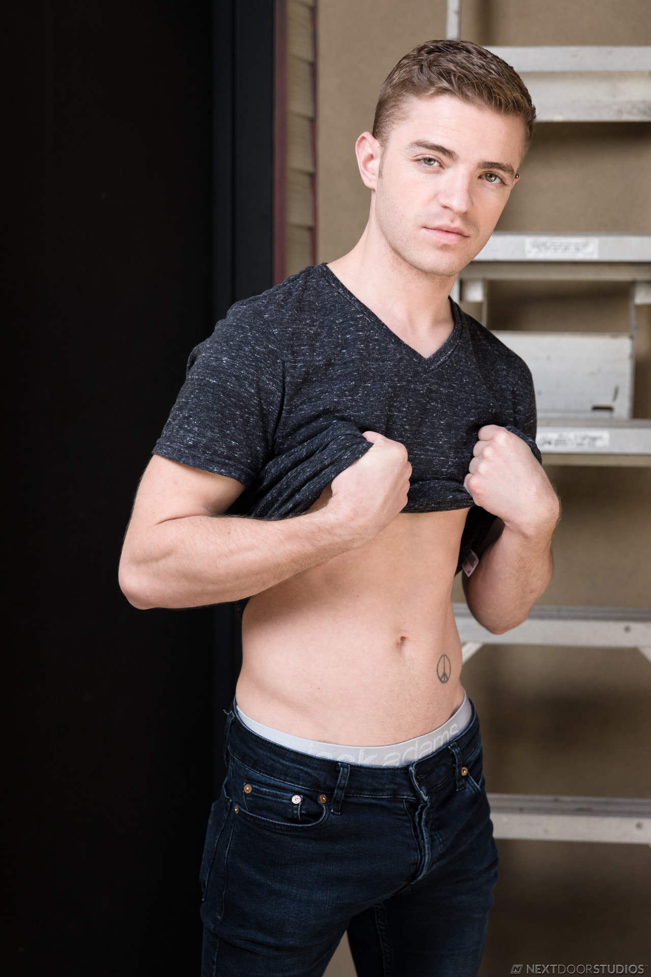 Next Door Studios 'Cheater's Handyman' starring Mark Long (Photo 8)