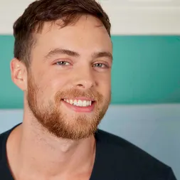 Markie More in 'Next Door Studios' Buddies Casting: Brandon Moore (Thumbnail 2)