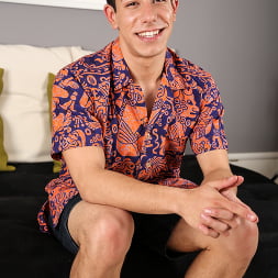 Markie More in 'Next Door Studios' Buddies Casting: Orlando Fox (Thumbnail 1)
