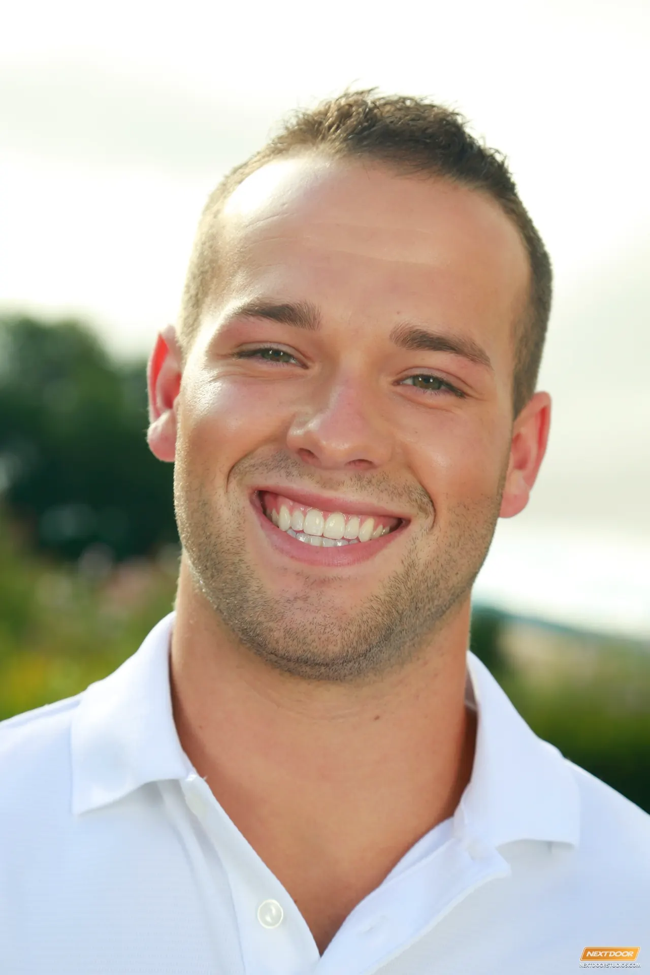 Next Door Studios 'Picnic Pleasures' starring Markie More (Photo 1)