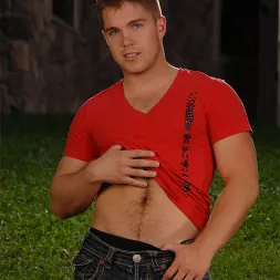 Marko Lebeau in 'Next Door Studios' Marko Lebeau (Thumbnail 2)