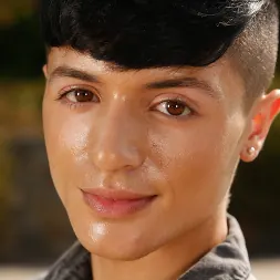 Maxim Rose in 'Next Door Studios' Maxim Rose (Thumbnail 2)