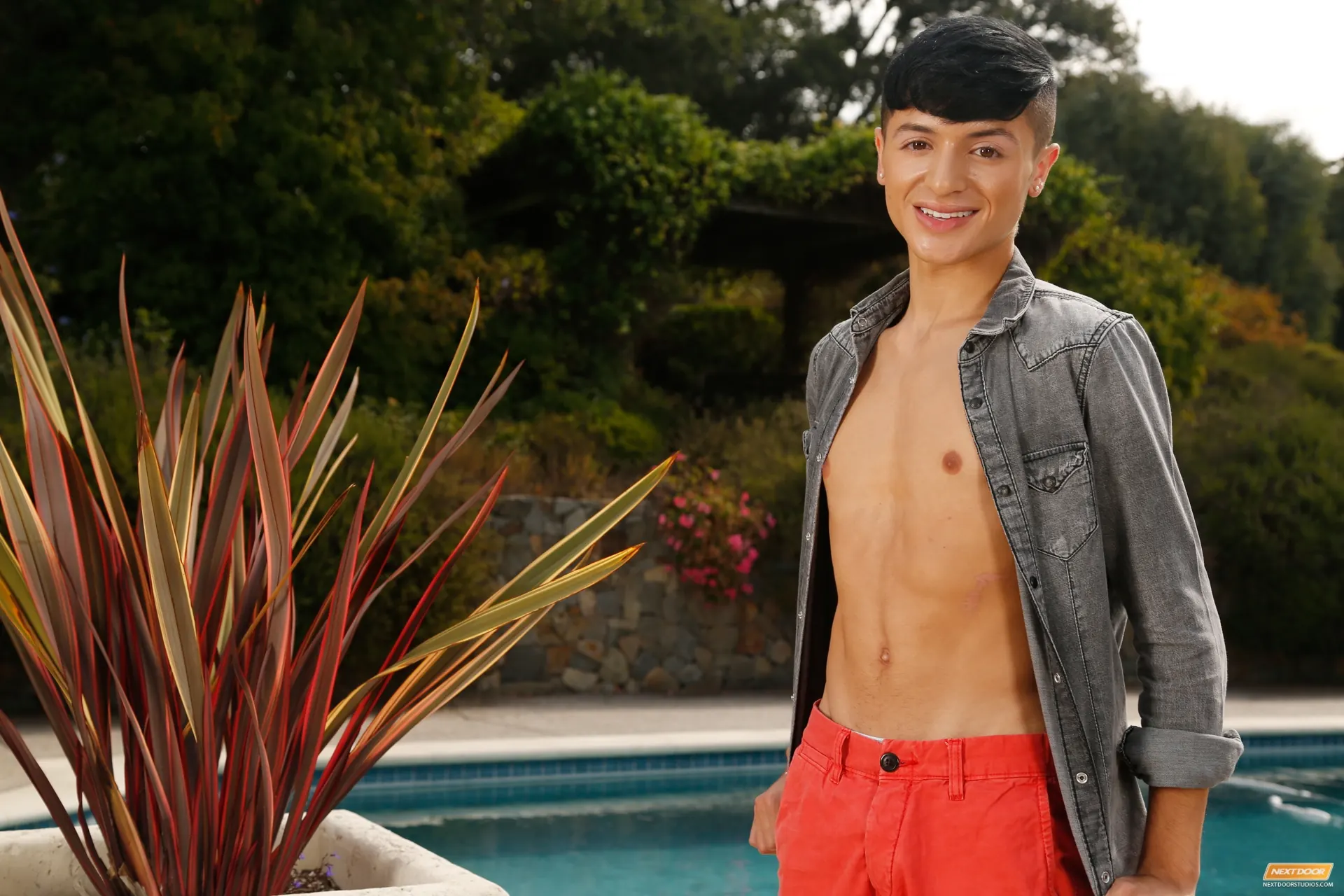 Next Door Studios 'Maxim Rose' starring Maxim Rose (Photo 12)