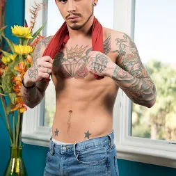 Michael Del Ray in 'Next Door Studios' Revealing Fortune (Thumbnail 21)