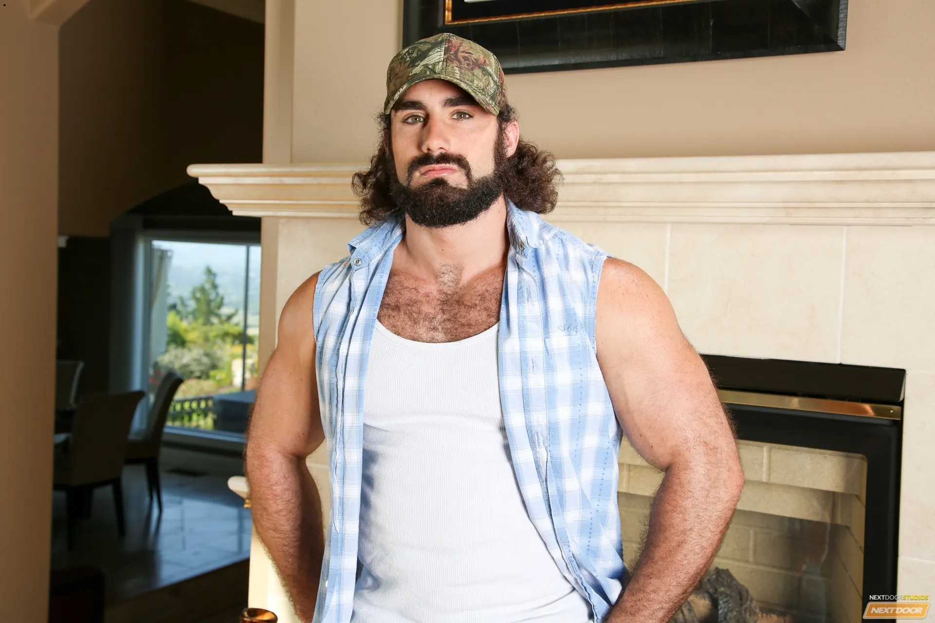 Next Door Studios 'Big Rig Breakdown' starring Morgan Shades (Photo 3)