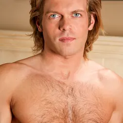 Morgan Shades in 'Next Door Studios' Big Rig Breakdown (Thumbnail 12)