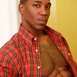 Mr Marvel in 'Next Door Studios' Mr Marvel (Thumbnail 10)