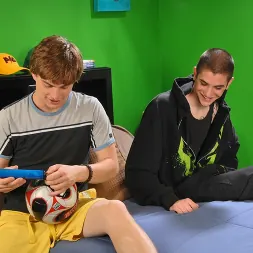 Noah Brooks in 'Next Door Studios' Going Out With A Bang (Thumbnail 1)