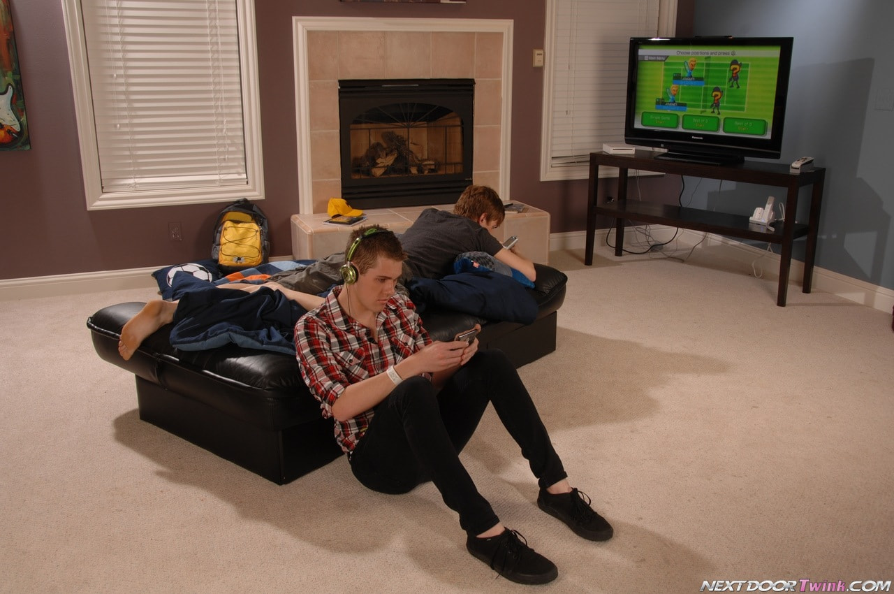Noah Brooks in 'Next Door Studios' Loser Sucks! (Thumbnail 1)