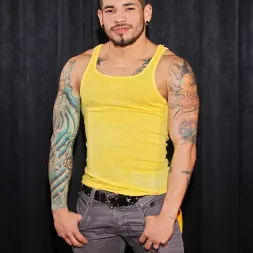 Nubius in 'Next Door Studios' Making the Cut (Thumbnail 24)