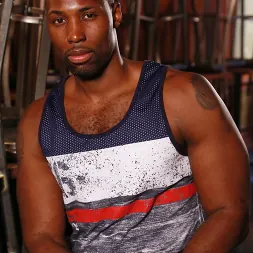 Nubius in 'Next Door Studios' Tend My Bar (Thumbnail 6)