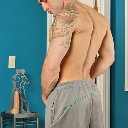 Parker London in 'Next Door Studios' TWICE THE TOOLE (Thumbnail 9)