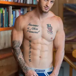 Quentin Gainz in A Big Spiritual Gift (Photo 3) Quentin Gainz in 'Next Door Studios' A Big Spiritual Gift (Thumbnail 3)