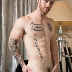 Quentin Gainz in Dude Rumors (Photo 12) Quentin Gainz in 'Next Door Studios' Dude Rumors (Thumbnail 12)